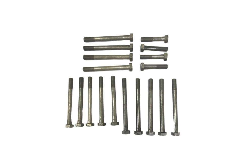 2.25 Petrol  late Series 2A - S3 head bolt set - used