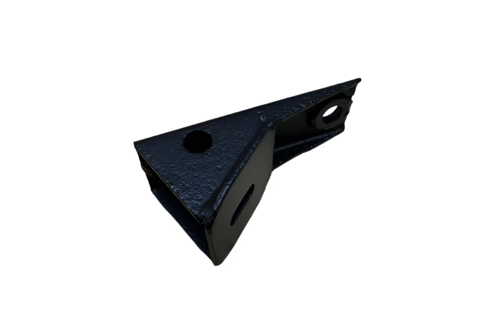 516133  Engine Mounting Bracket RH