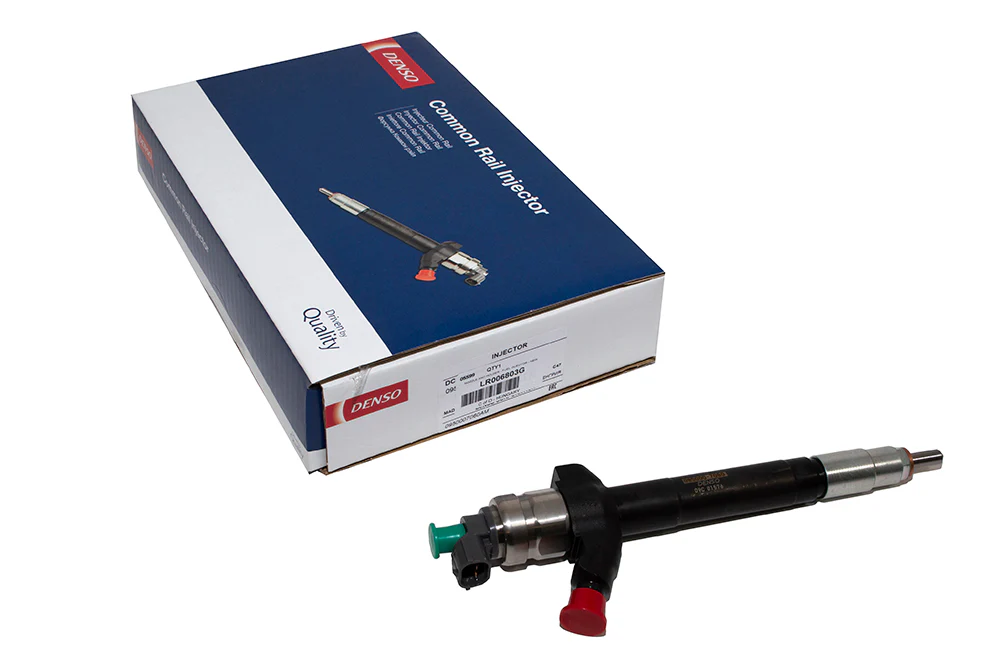 LR006803 Fuel Injector Nozzle and Holder